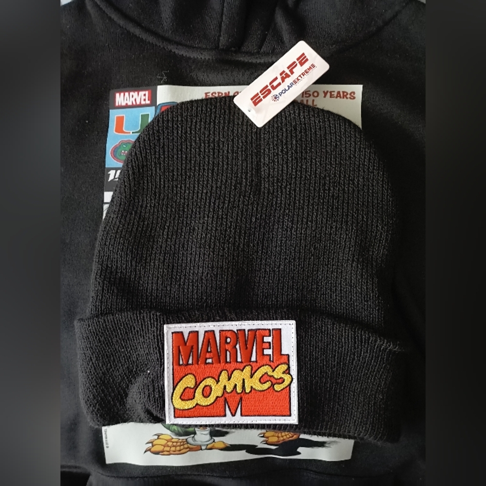 4xl Men Black custome hoodie,Free Marvel Comics Beanie With Purchase - Picture 8 of 8